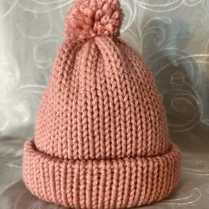 Handmade Baby/Toddler knitted Beanie w/pompom Pink  NEW